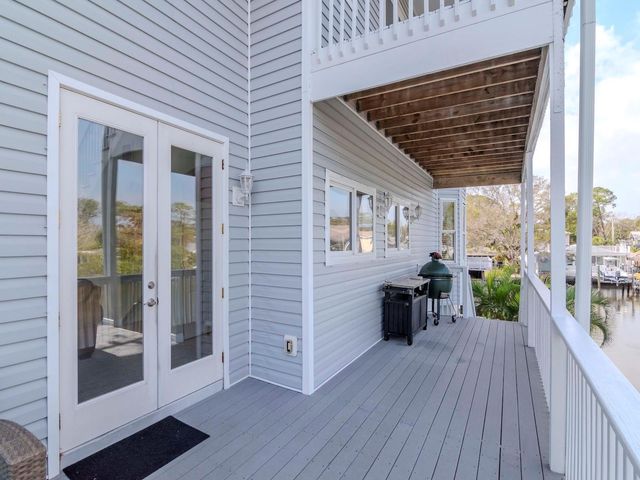 320 GEORGIA AVENUE, Crystal Beach, FL 34681