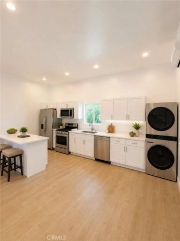 14720 Valerio, Van Nuys, CA 91405