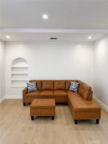 14720 Valerio, Van Nuys, CA 91405