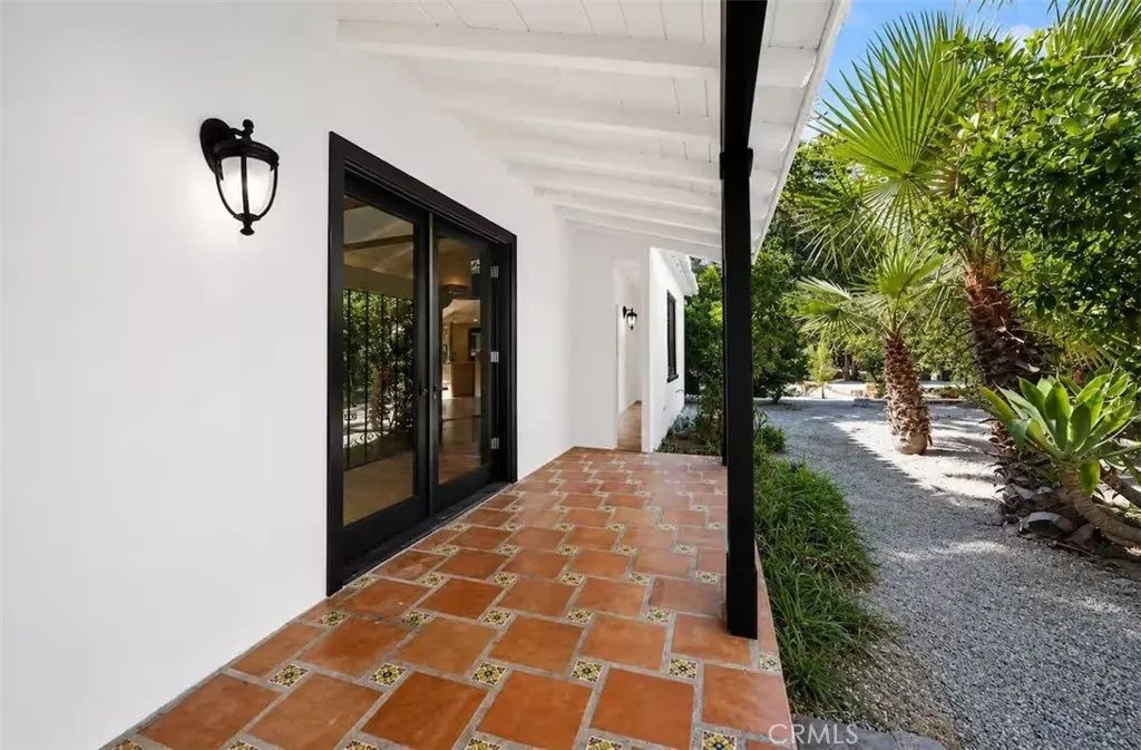 14720 Valerio, Van Nuys, CA 91405