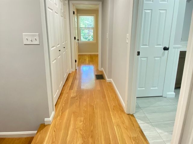 344 Neponset St 4, Canton, MA 02021