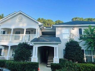 50 Pebble Beach Cv Apt B115, Bluffton, SC 29910