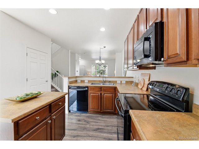 22780 E Briarwood Pl, Aurora, CO 80016