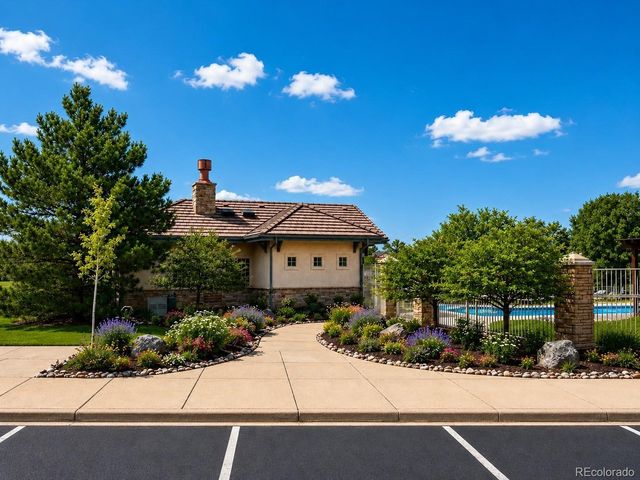 22780 E Briarwood Pl, Aurora, CO 80016