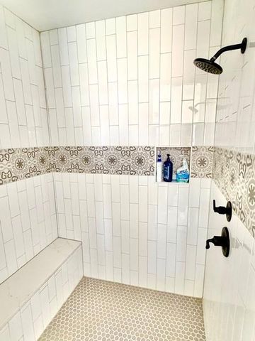 825 Niki DR, Salado, TX 76571