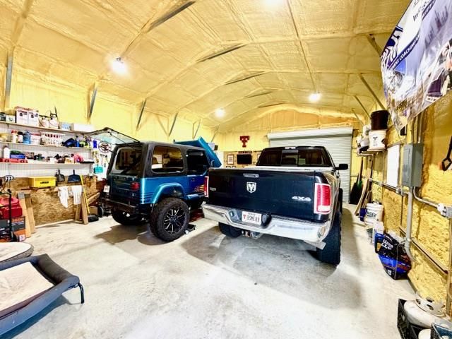 825 Niki DR, Salado, TX 76571