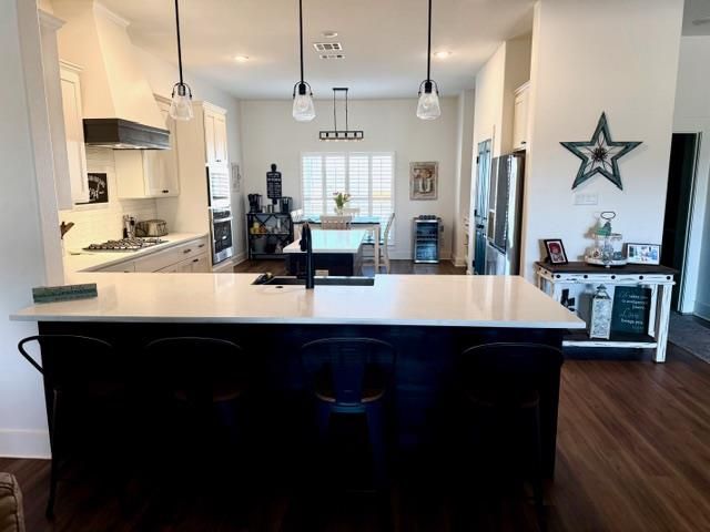 825 Niki DR, Salado, TX 76571