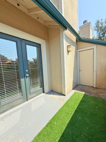 8601 Park Lane 732, Dallas, TX 75231
