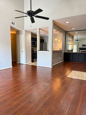 8601 Park Lane 732, Dallas, TX 75231