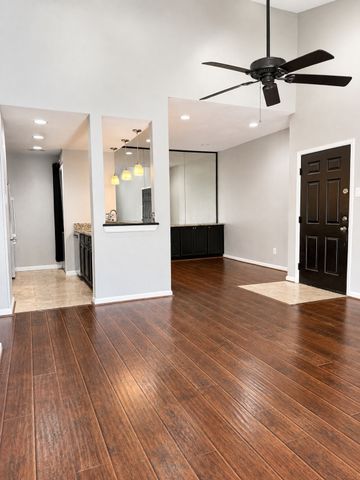 8601 Park Lane 732, Dallas, TX 75231