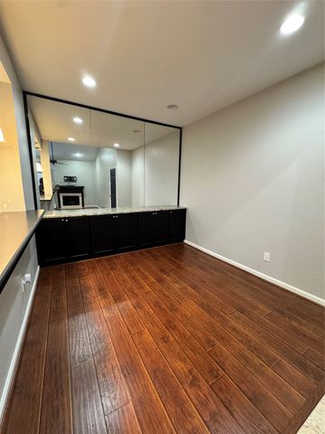 8601 Park Lane 732, Dallas, TX 75231