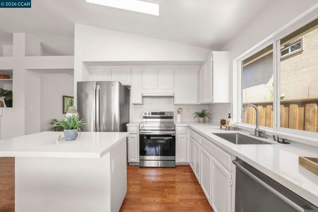 5009 Hillridge Way, Antioch, CA 94531