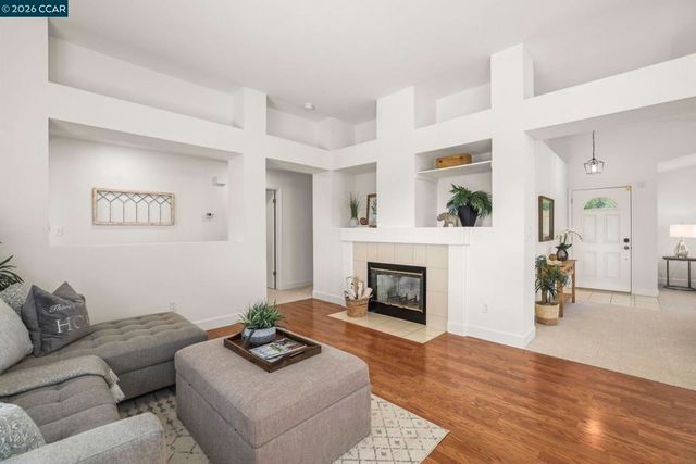 5009 Hillridge Way, Antioch, CA 94531