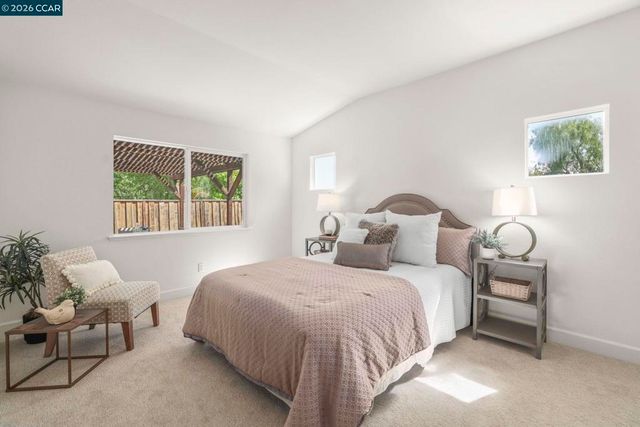 5009 Hillridge Way, Antioch, CA 94531