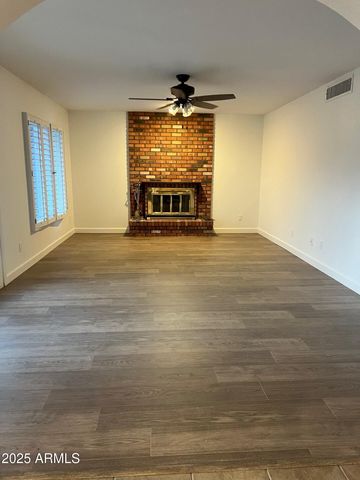 2050 W NIDO Avenue, Mesa, AZ 85202