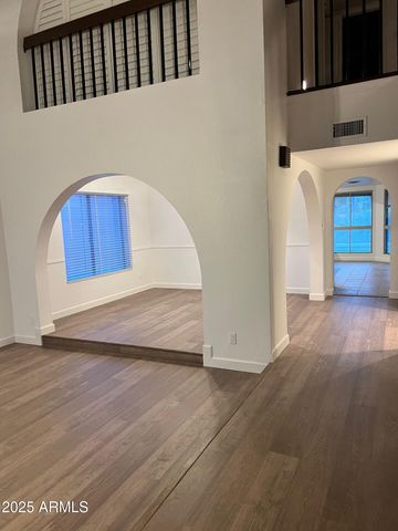 2050 W NIDO Avenue, Mesa, AZ 85202