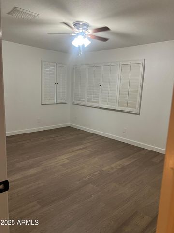 2050 W NIDO Avenue, Mesa, AZ 85202