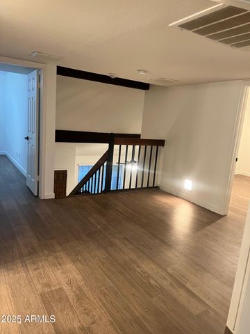 2050 W NIDO Avenue, Mesa, AZ 85202