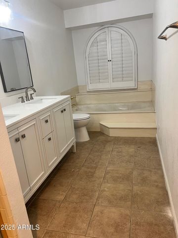 2050 W NIDO Avenue, Mesa, AZ 85202