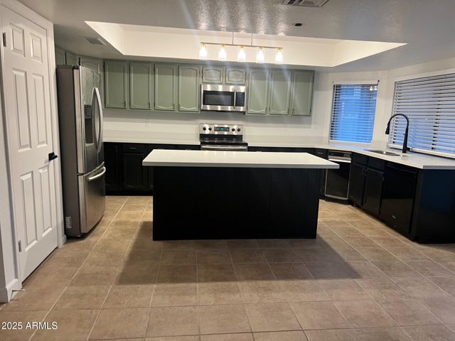 2050 W NIDO Avenue, Mesa, AZ 85202