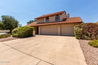 2050 W NIDO Avenue, Mesa, AZ 85202