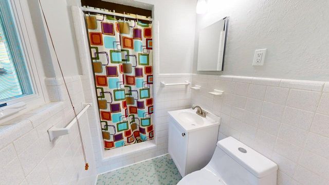 300 Plymouth Avenue, Fort Walton Beach, FL 32547