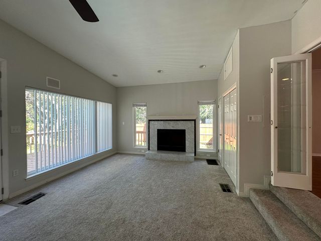 300 Plymouth Avenue, Fort Walton Beach, FL 32547