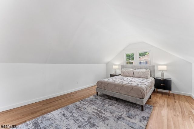 8 Crest Dr, Bridgewater Twp., NJ 08805