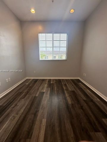 2574 SW 81st Ter 2564, Miramar, FL 33025