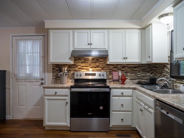 52 Monadnock Drive, Rochester, NH 03867