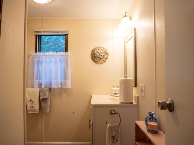 52 Monadnock Drive, Rochester, NH 03867