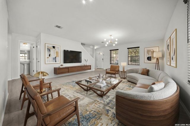 902 Magnolia Bend, San Antonio, TX 78251