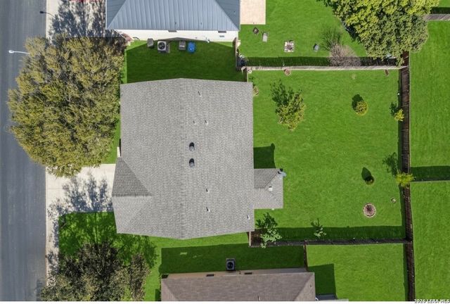 902 Magnolia Bend, San Antonio, TX 78251