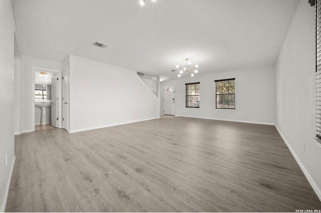 902 Magnolia Bend, San Antonio, TX 78251