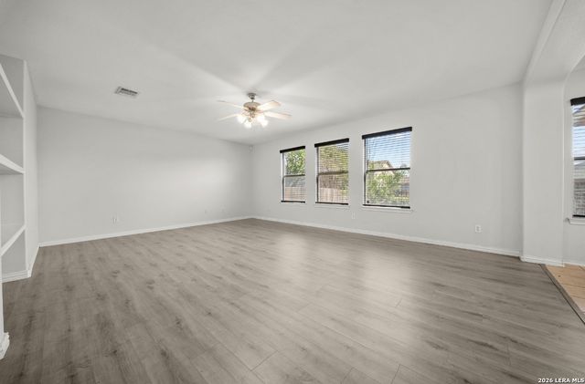 902 Magnolia Bend, San Antonio, TX 78251