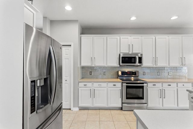 3231 STONEBRIDGE TRAIL, Valrico, FL 33596