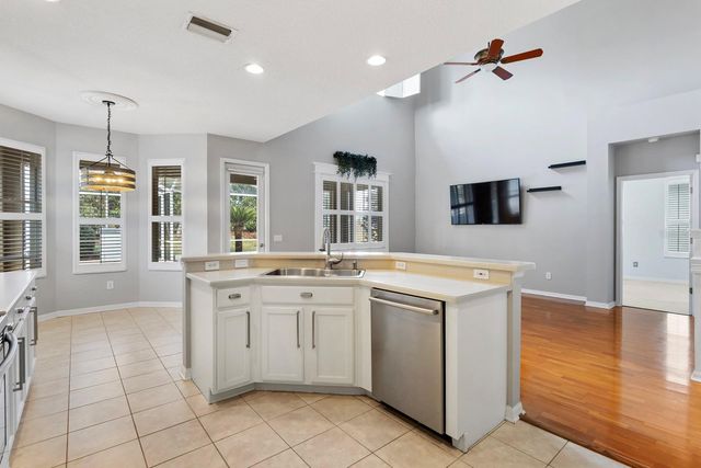 3231 STONEBRIDGE TRAIL, Valrico, FL 33596