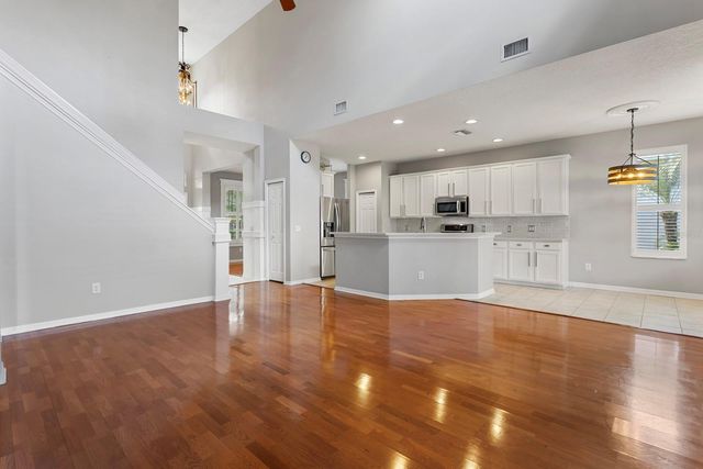 3231 STONEBRIDGE TRAIL, Valrico, FL 33596