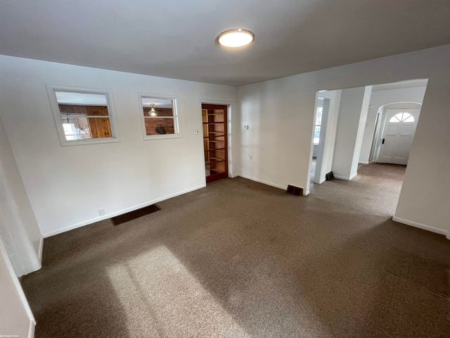 42041 Little Road, Clinton Township, MI 48036