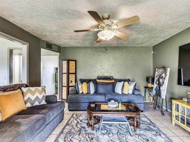 110 Vickie Drive, Oklahoma City, OK 73115