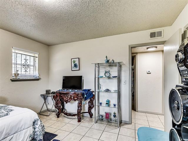 110 Vickie Drive, Oklahoma City, OK 73115