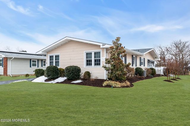 1 Masters Road, Brick, NJ 08724