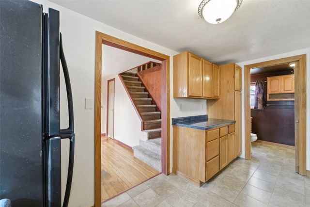 606 E 9th Street S, Newton, IA 50208