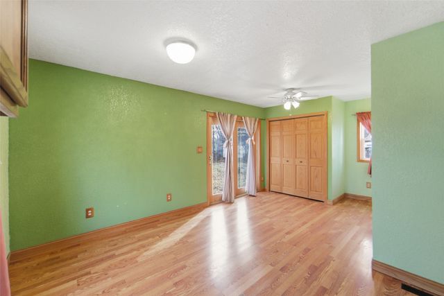 606 E 9th Street S, Newton, IA 50208