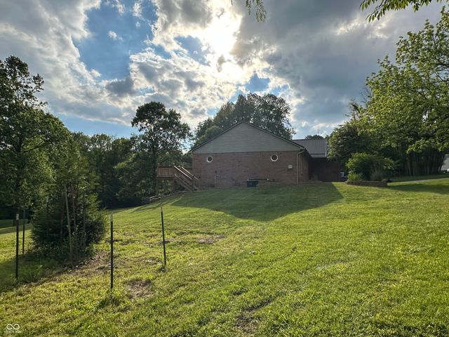 584 Schultz Lane, Martinsville, IN 46151