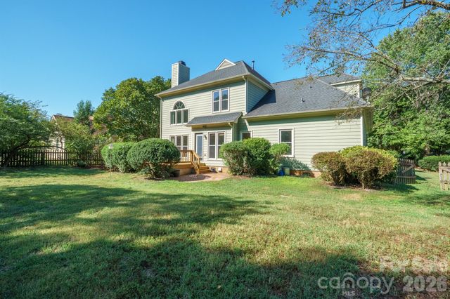 13618 Willow Breeze Lane, Huntersville, NC 28078