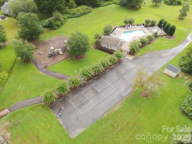 13618 Willow Breeze Lane, Huntersville, NC 28078