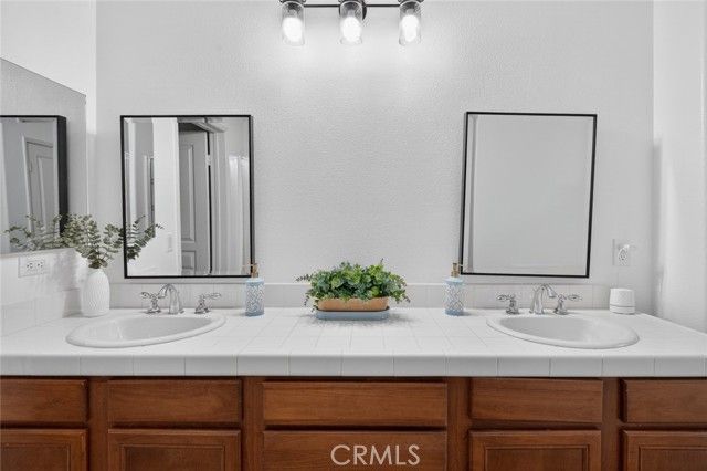 14 Valmont, Ladera Ranch, CA 92694