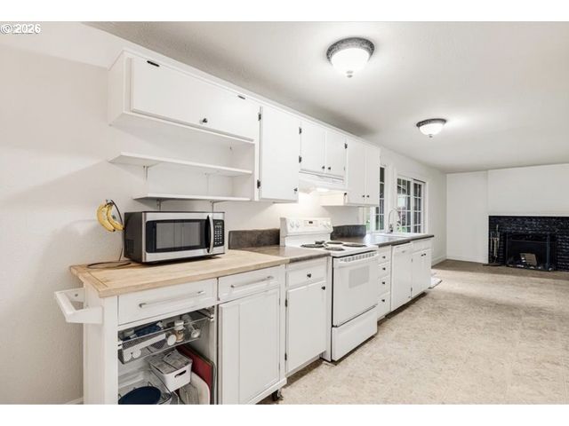 12740 Sw HART Rd, Beaverton, OR 97008