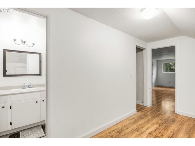 12740 Sw HART Rd, Beaverton, OR 97008